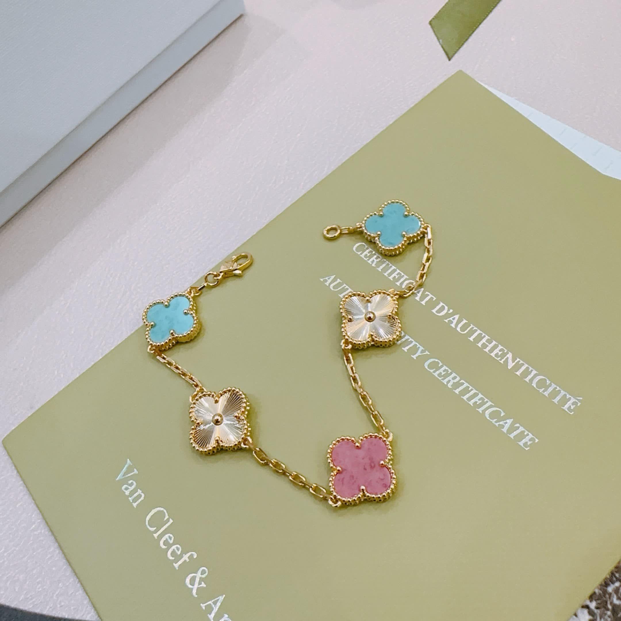 Van Cleef & Arpels Vintage Alhambra Bracelet